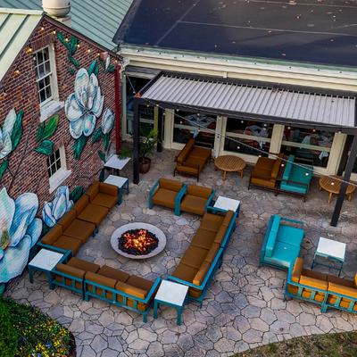 Mere Bulles Back Patio.