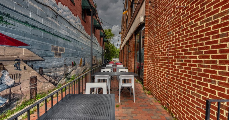 Exterior, tables and chairs ready for guests