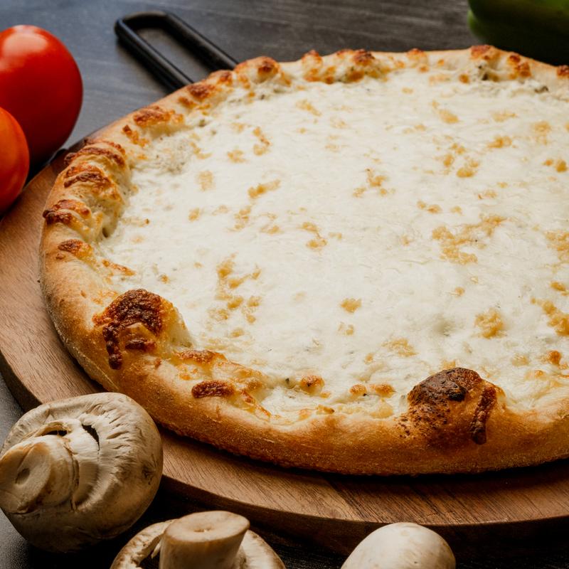 Classic White Pizza photo