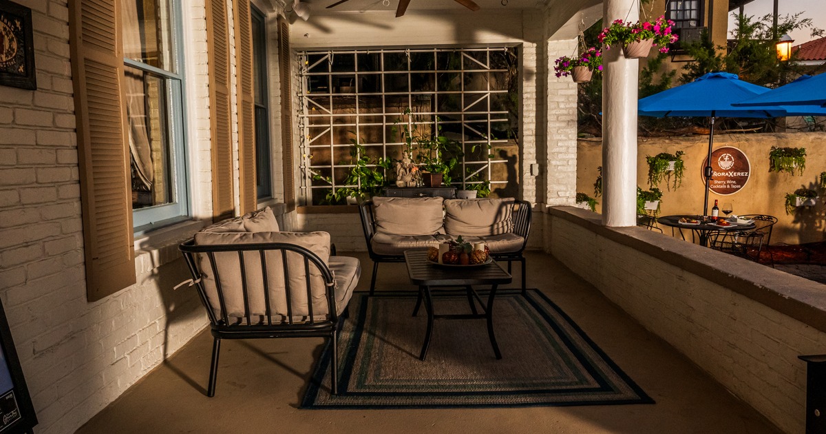 Exterior, terrace, porch, table and armchairs