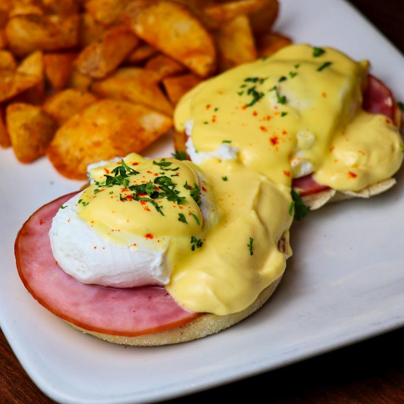 Eggs Benedict photo