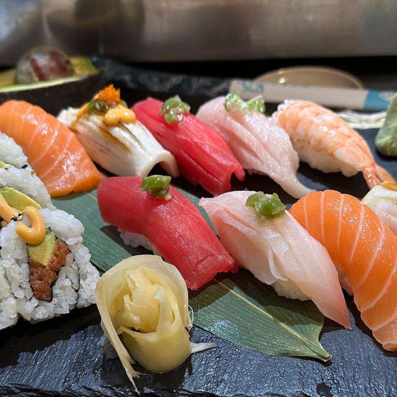 menu item 89 of 106, Sashimi Deluxe