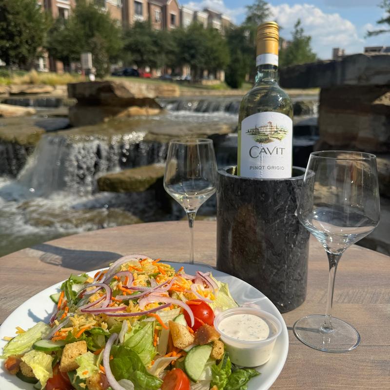 menu item 14 of 42, English Garden Salad