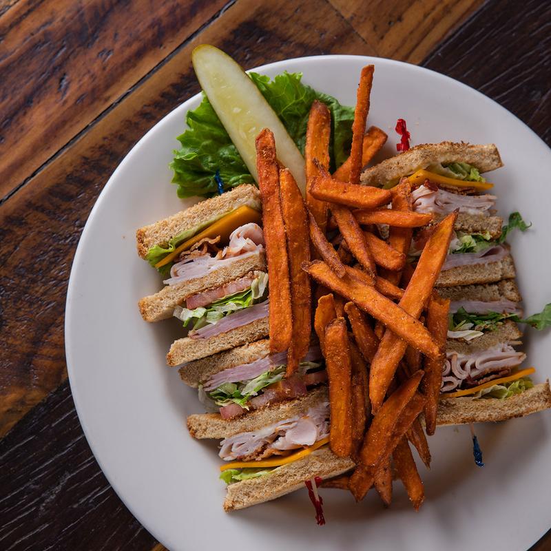 Classic Club Sand-Wedge photo