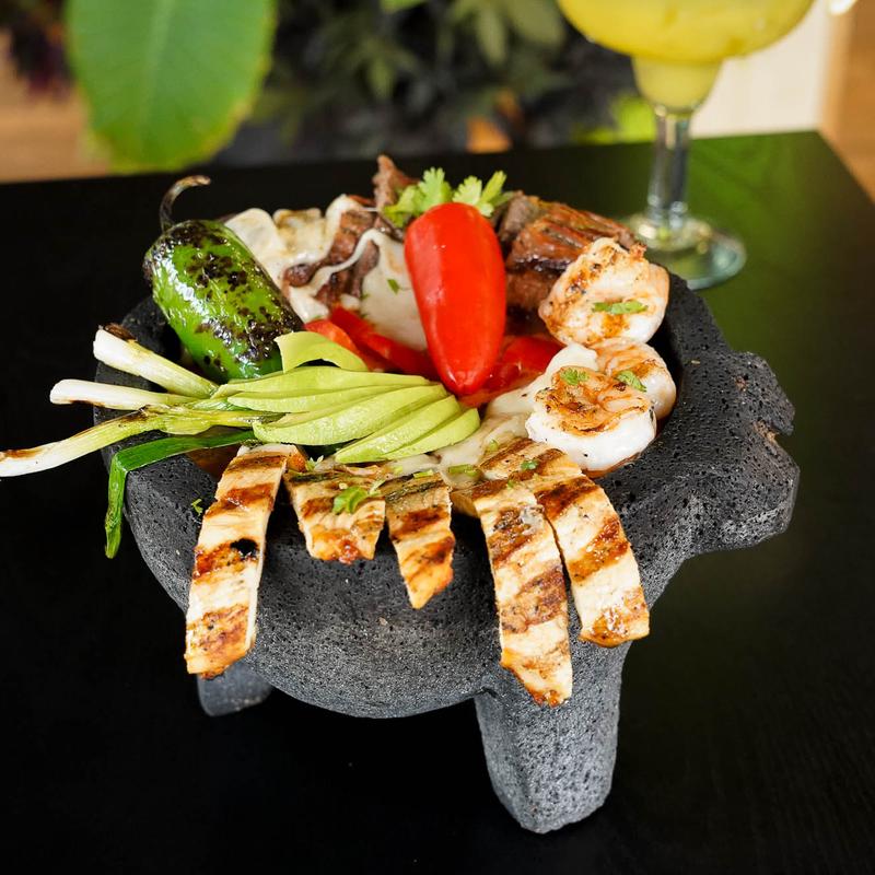 menu item 12 of 17, Molcajete Mixto