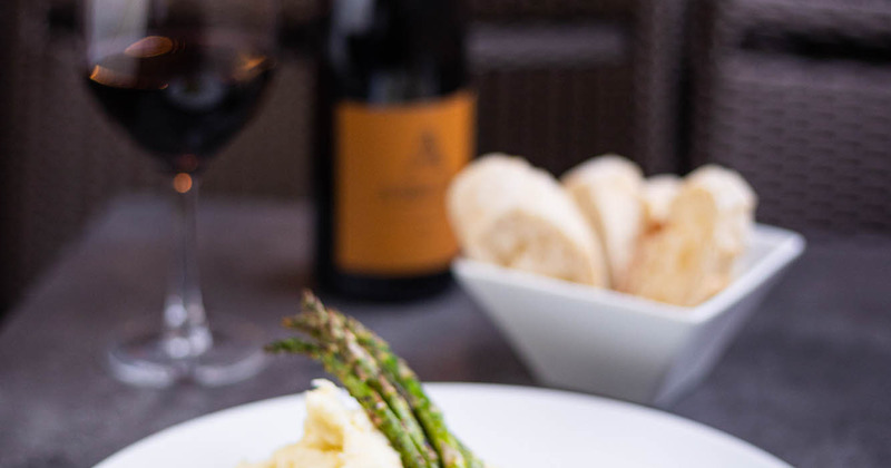 Filet Mignon with asparagus