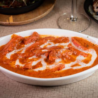 Butter Chicken in cashew sauce, butter and spices.