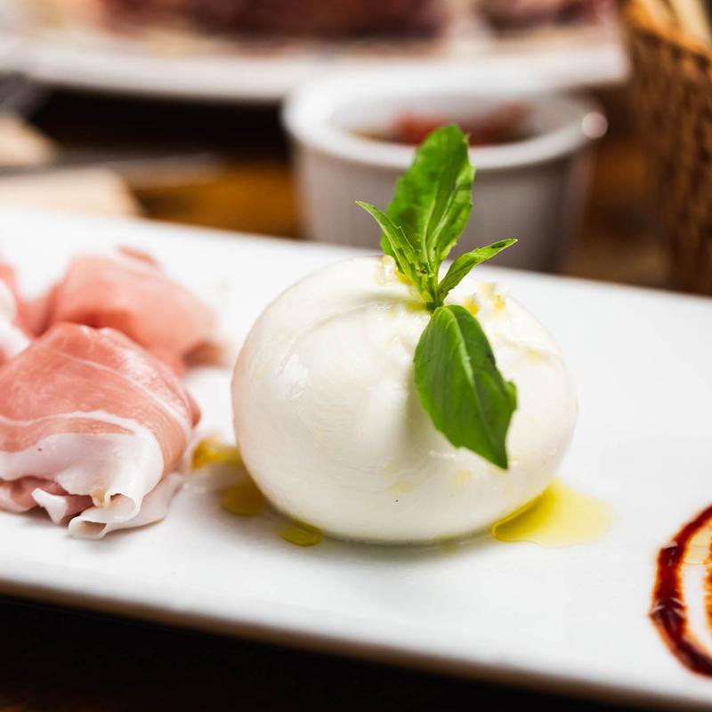 Burrata photo