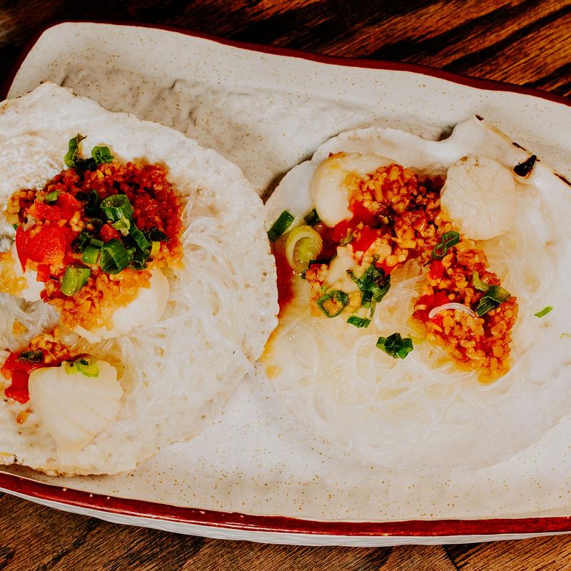Steamed Scallops w. Garlic Sauce (2pcs) photo