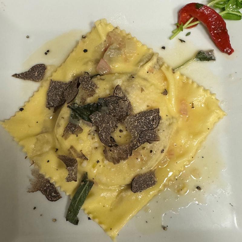 Raviolo Carbonara photo