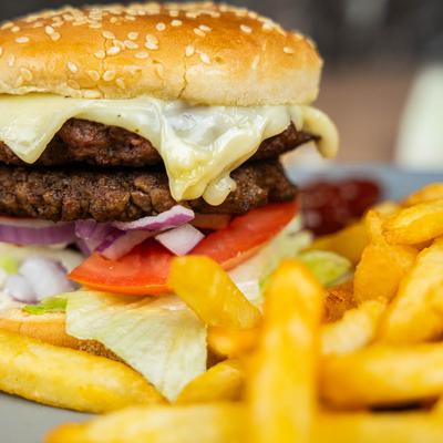 Cheeseburger and fries.