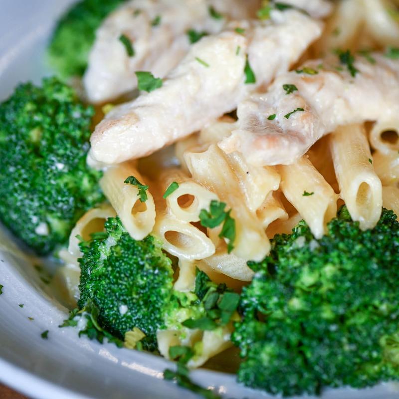 Chicken Broccoli Alfredo photo