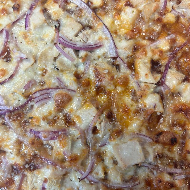BBQ Chicken Pizza photo