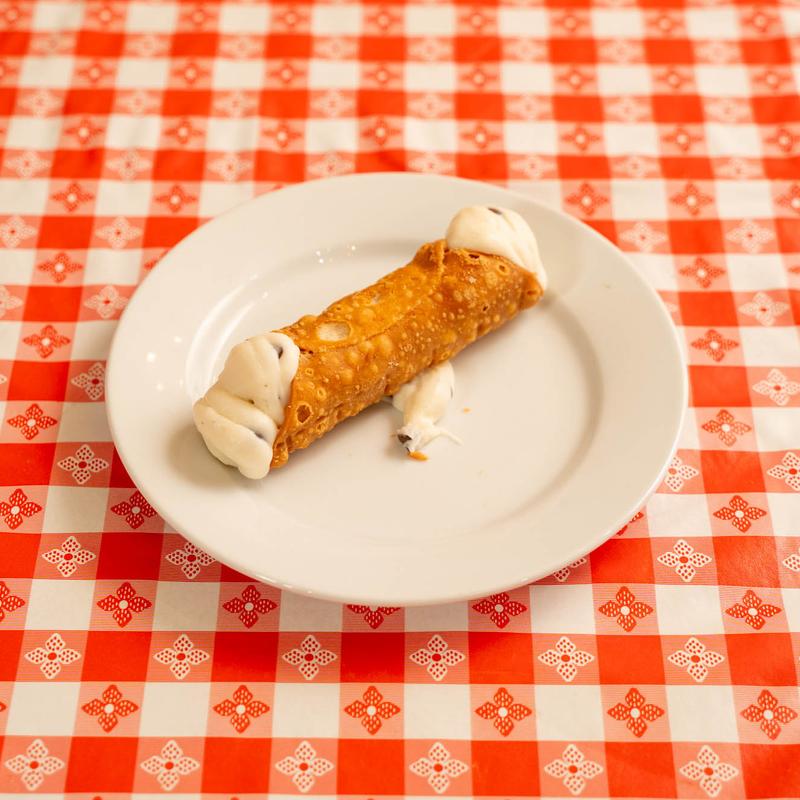 menu item 10 of 10, Cannoli