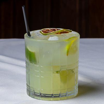 Tradicional Brazilian Caipirinha cocktail.