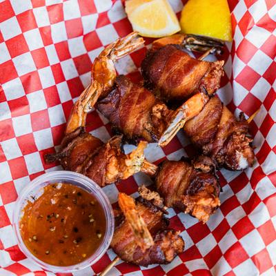 bacon wrapped shrimp top view.