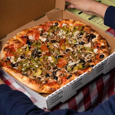 The Nick's D' Oro special pizza.