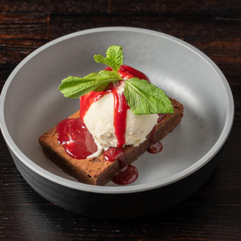 menu item 27 of 39, Brownie & Ice Cream