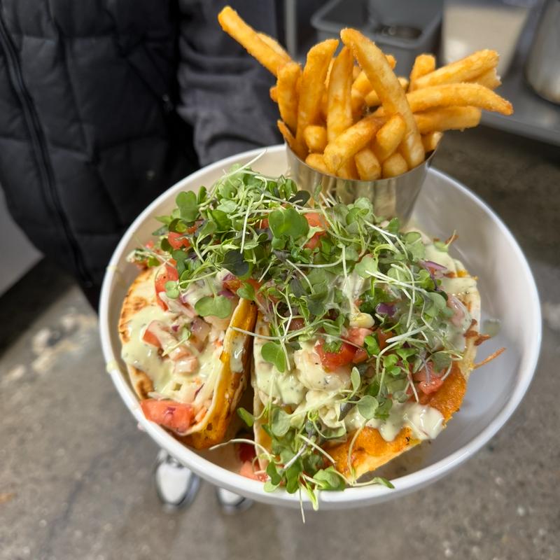 baja shrimp tacos photo