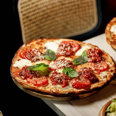 Margarita pizza.