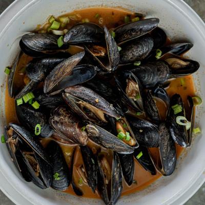 Steamed Mussels.