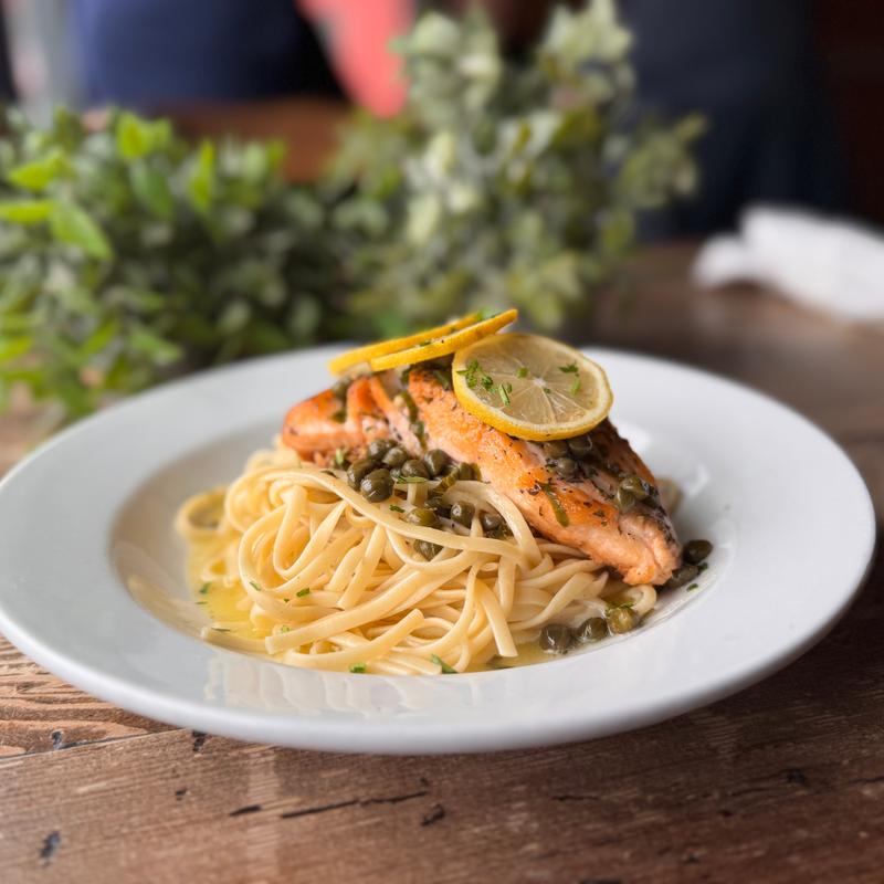 Salmon Piccata photo