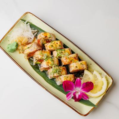 Spicy tuna sushi rolls.