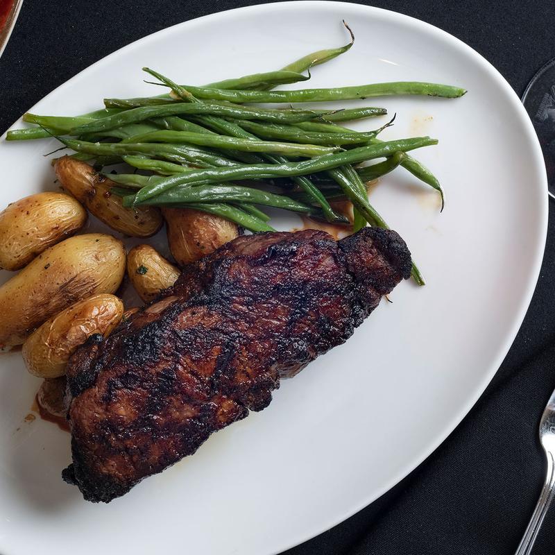 Iowa Premium NY Strip 14oz photo