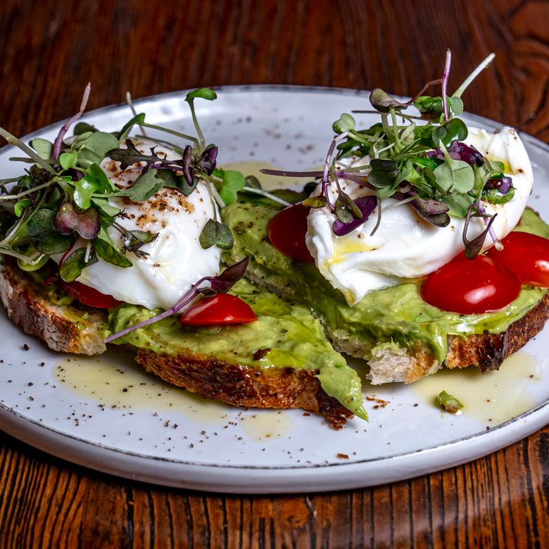 Tostada de Aguacate photo