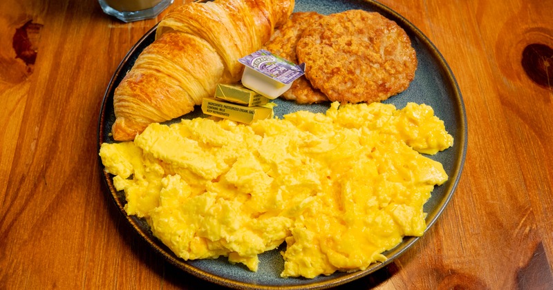 The Survey breakfast plate