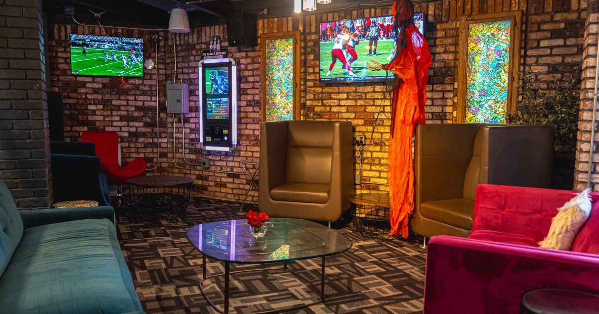 Interior, seating place with armchairs, sofa and table