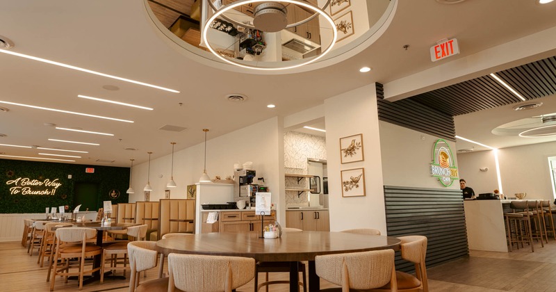 Interior, large round table and chairs