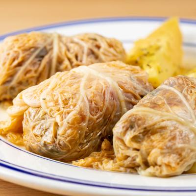 Cabbage stuffed with rice, pine nuts, and raisins.