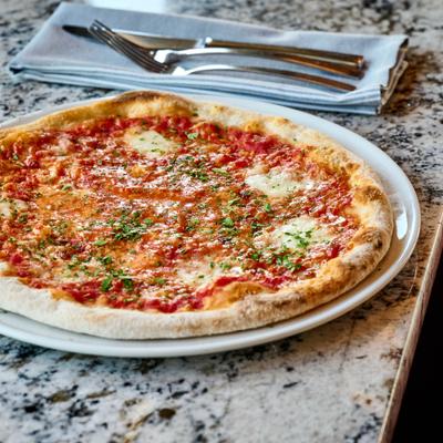 Margherita Pizza.