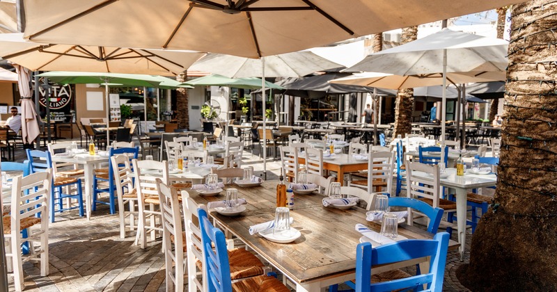 Exterior, tables and chairs, patio