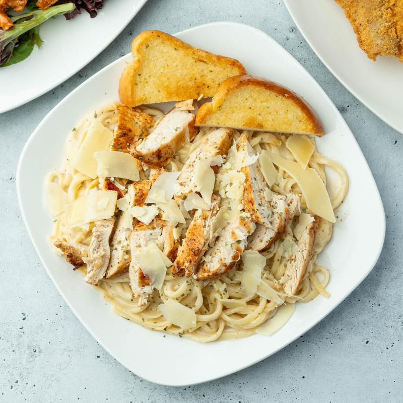 menu item 23 of 28, Chicken Alfredo