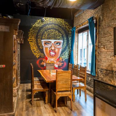 Diner table by graphite paint on the wall