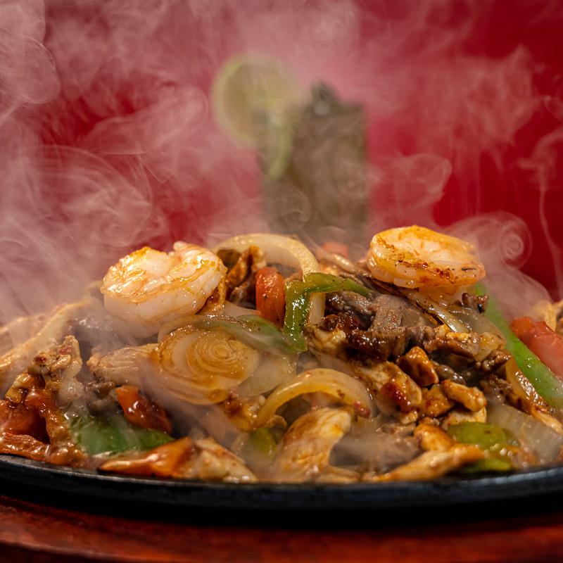 Azteca Fajitas photo