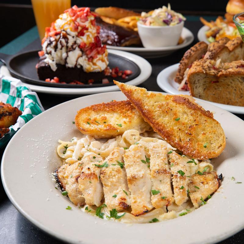 Chicken Fettuccine Alfredo photo