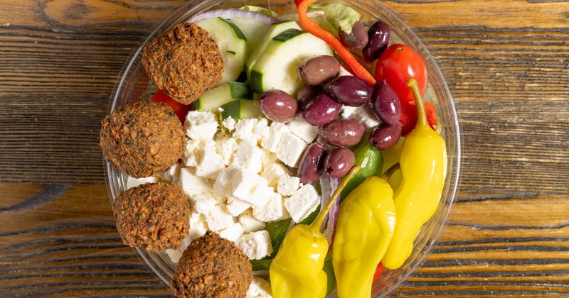 Falafel salad