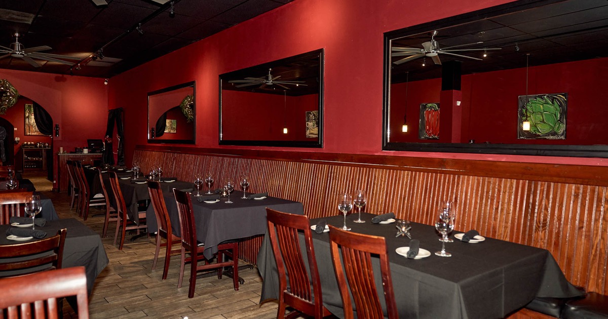 Interior, seating place near wall with mirrors