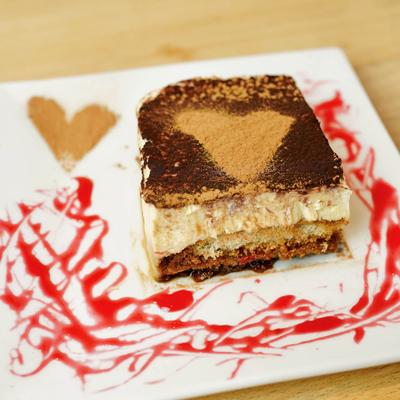 Tiramisu, served.