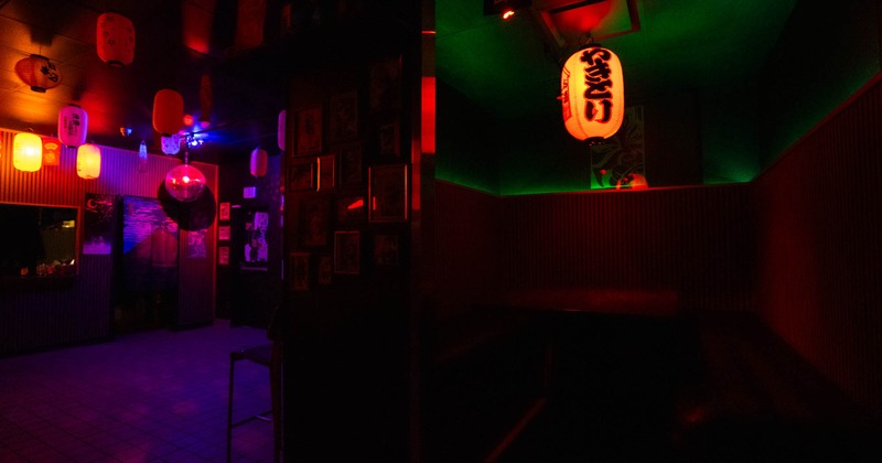 Back room and large party table