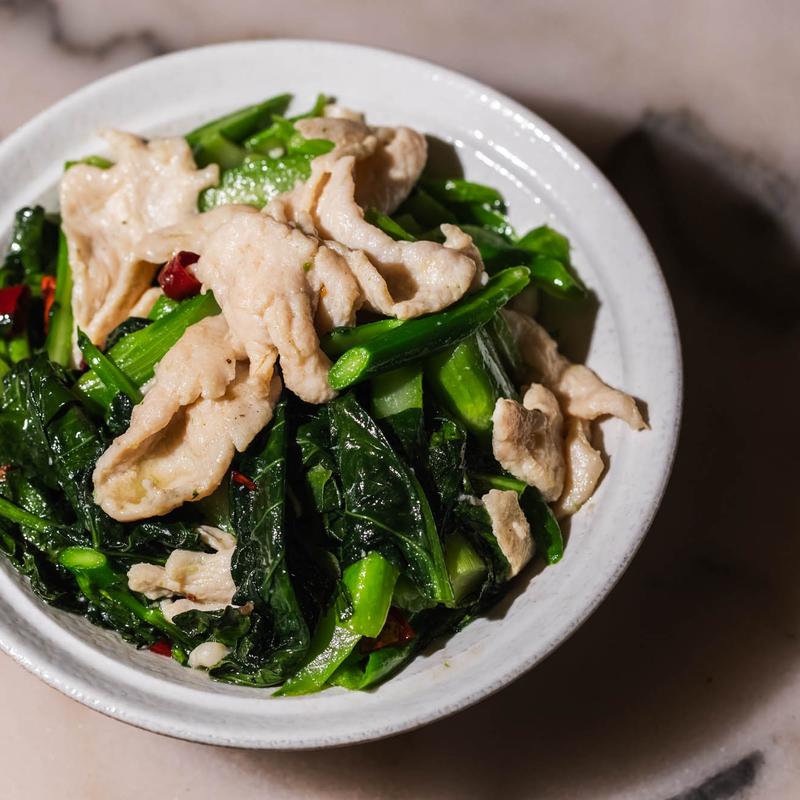Sauteed Chicken Fillet w. Chinese Broccoli photo