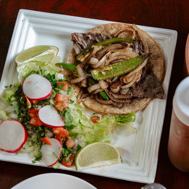 menu item 4 of 9, Taco de Cecina