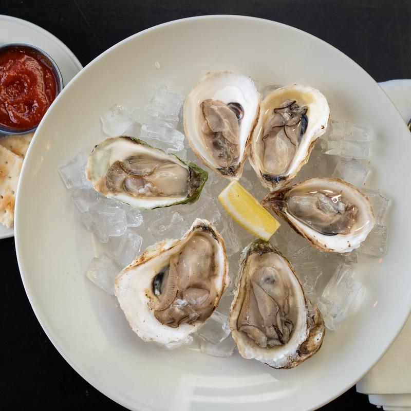 oysters* photo