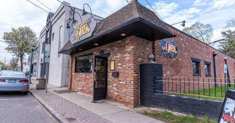 Exterior, restaurant front entrance