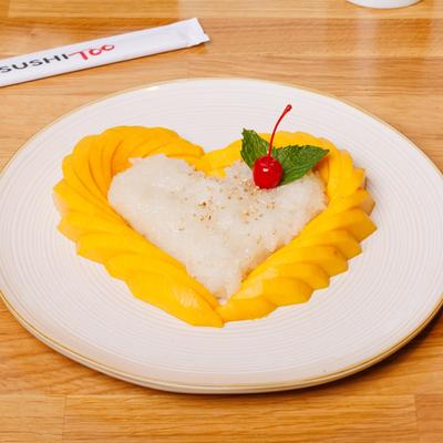 Mango with sticky rice.