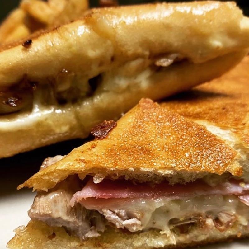 Cubano photo