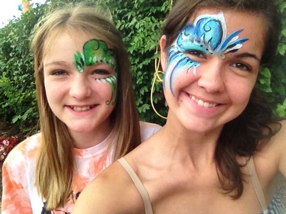 Face & Body Art with Airbrush Tattoos, Glitter and MORE! event photo